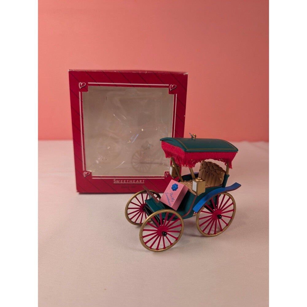 Vintage Hallmark Keepsake Christmas Ornament Sweetheart Carriage 1987